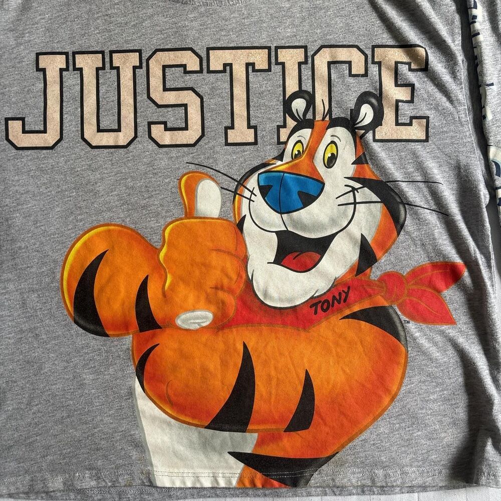 Tony the tiger 'Justice" gray long sleeve T-shirt crop top SIZE L TEEN